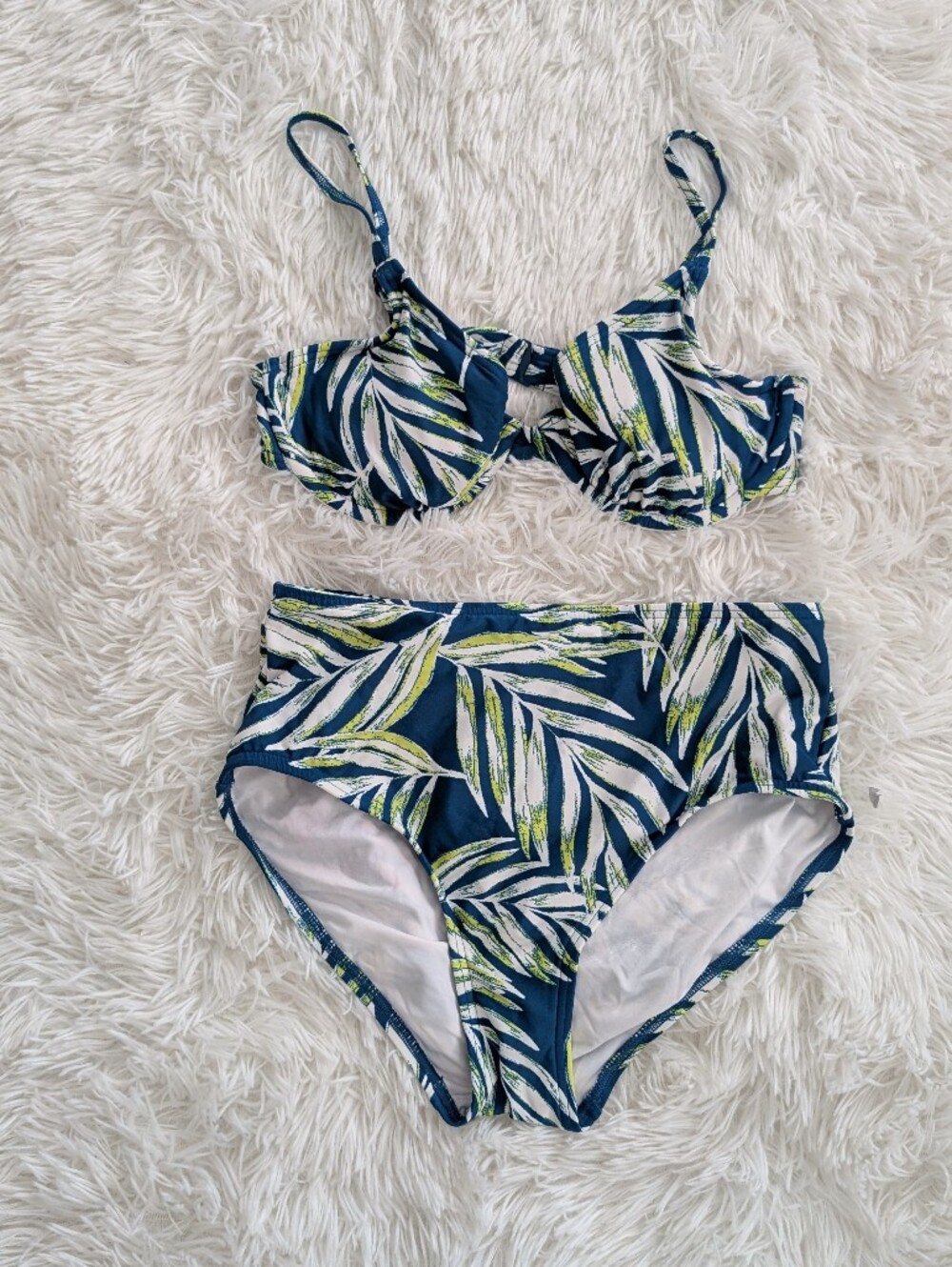 Women's SOMA Swimsuit Two Piece Bikini With High Rise Bottoms Small